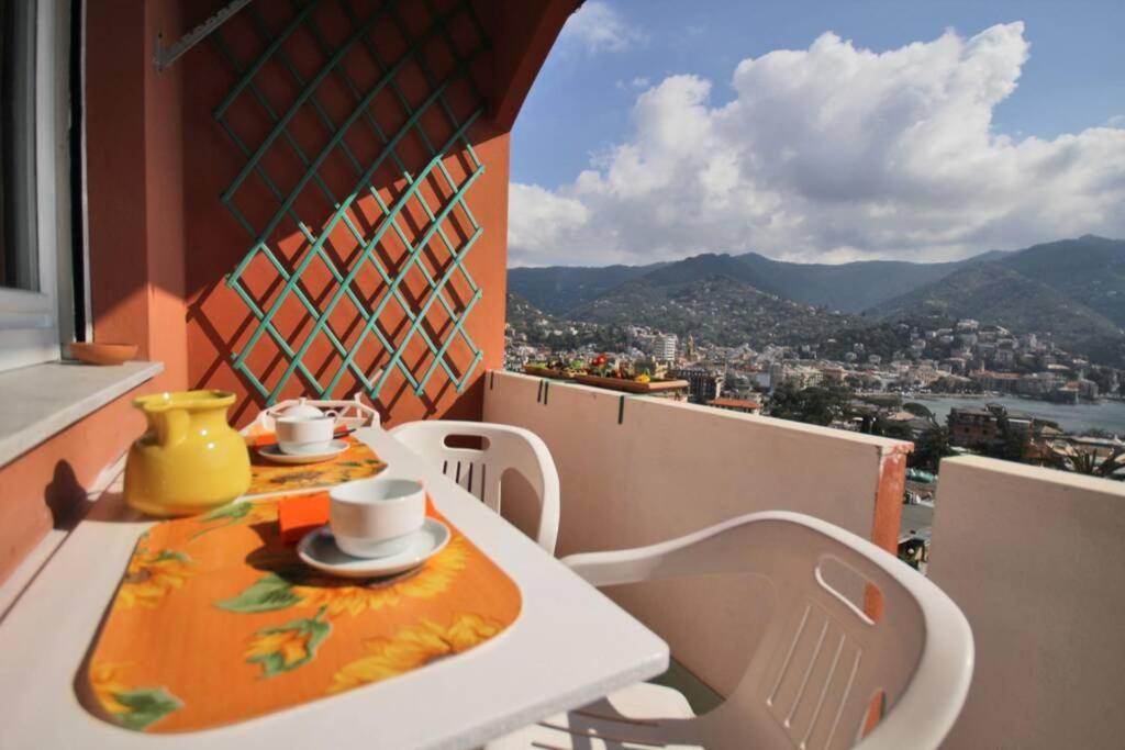 [PORTOFINO] appartamento vista mare con piscina Rapallo Esterno foto
