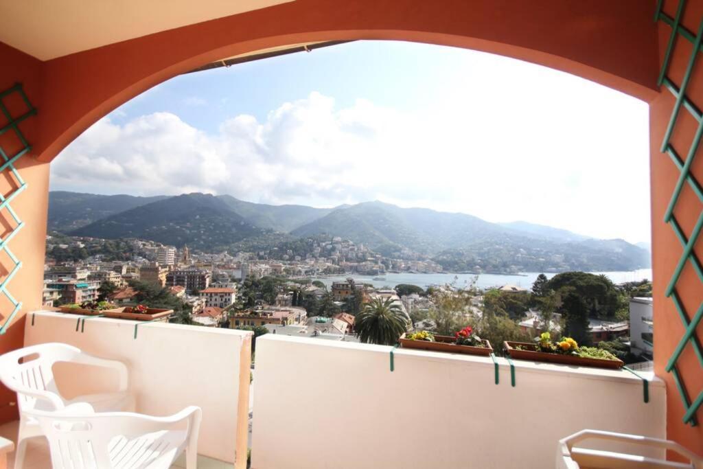 [PORTOFINO] appartamento vista mare con piscina Rapallo Esterno foto