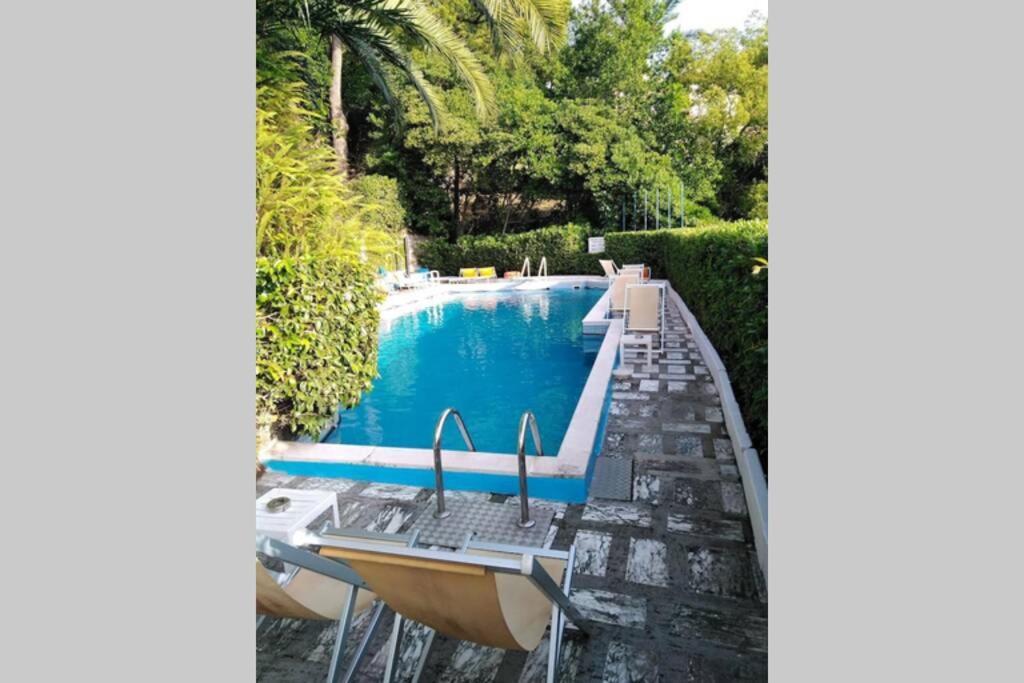 [PORTOFINO] appartamento vista mare con piscina Rapallo Esterno foto